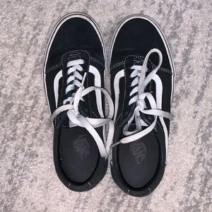Vans black old skool sneakers women’s 9